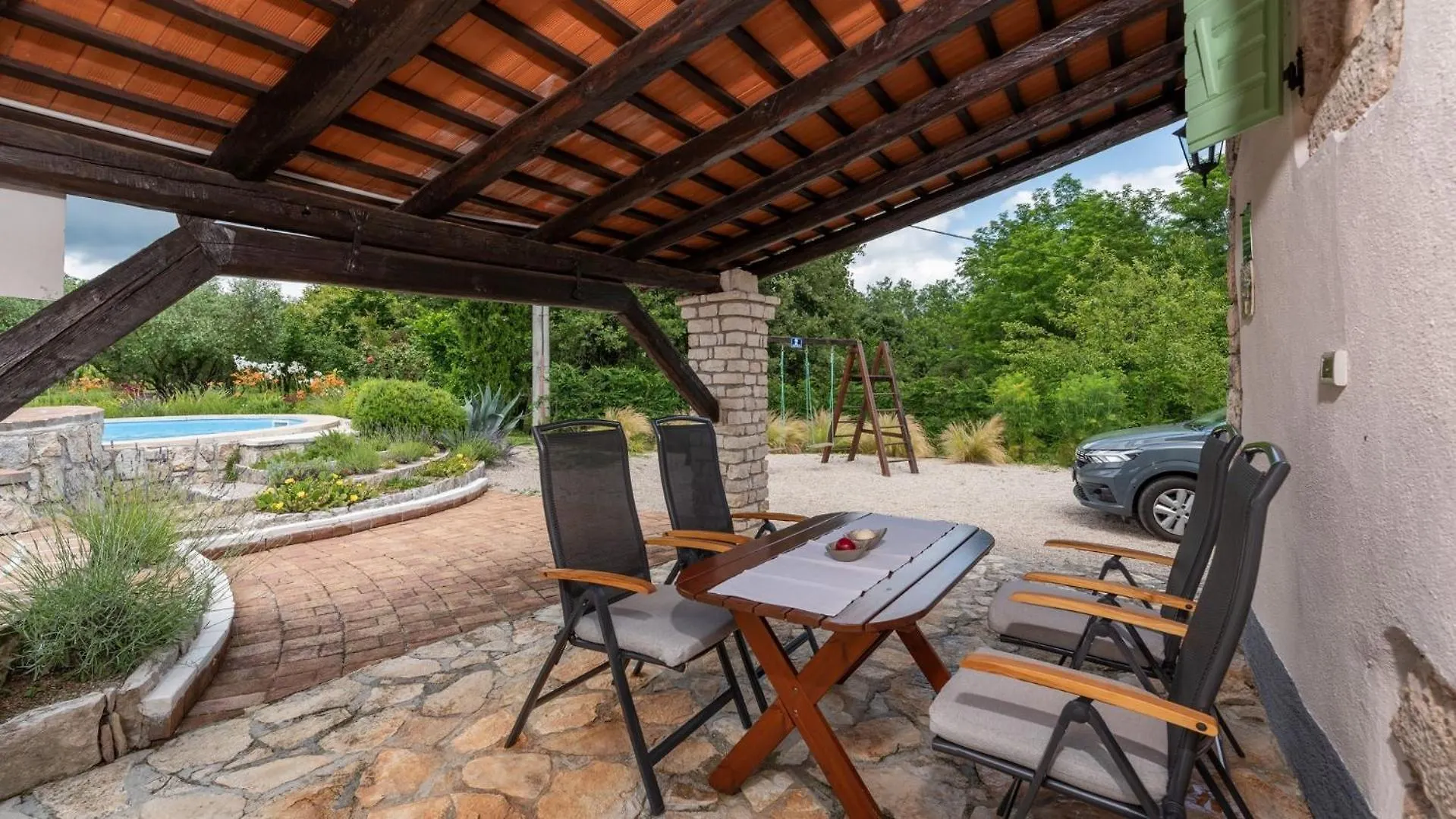 Casa Corona Cubanici 0*,  Croatia